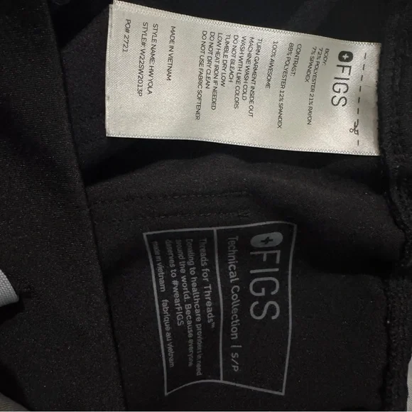 FIGS YOLA High Waisted Skinny Scrub Pants for Women - Black, Petite Small - Picture 6 of 6